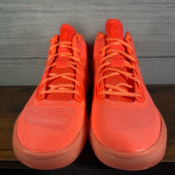 kyrie flytrap 4 mango